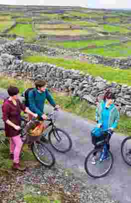 Hiking and biking adventure in Ireland